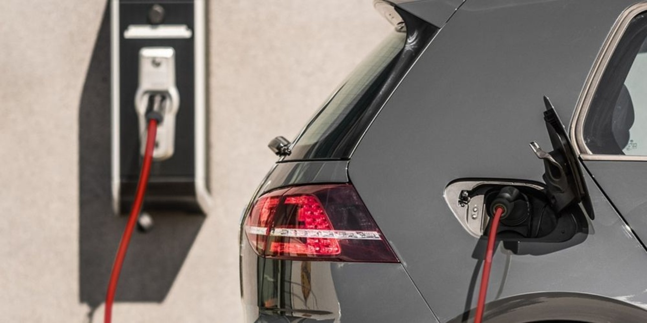 Schutz für E-Mobility bei Elektro-Anlagen Kadner in Pirna