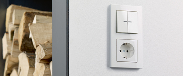 JUNG KNX Taster F 10 bei Elektro-Anlagen Kadner in Pirna