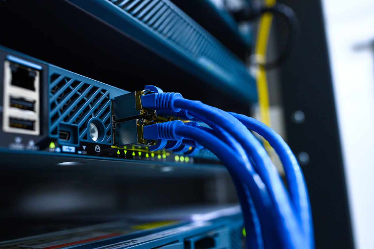 Netzwerke bei Elektro-Anlagen Kadner in Pirna